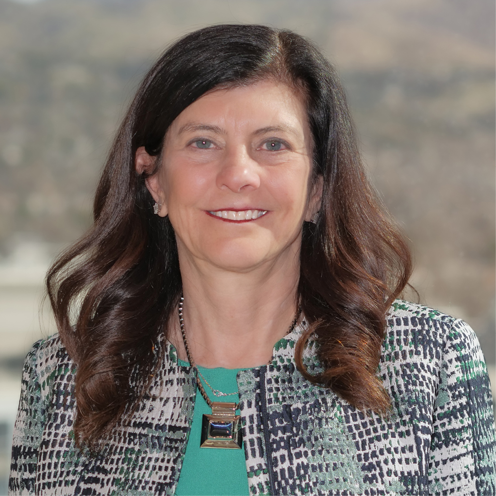 Crystal Call Maggelet